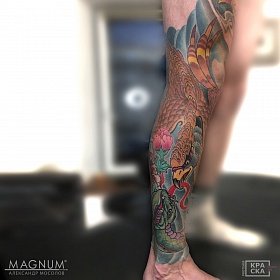 Александр Мосолов, реализм тату, realism tattoo, цветной реализм, цветная татуировка, тату портрет, реалистичная тату, тату на ноге, тату птица