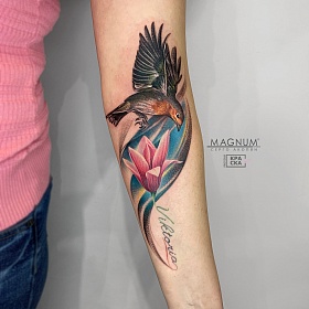 Серго Акопян, реализм тату, realism tattoo, цветной реализм, цветная татуировка, тату портрет, реалистичная тату, тату на руке, тату птичка, тату цветок, тату птица