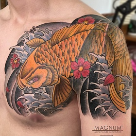 Александр Мосолов, цветная татуировка, ориентал, ориентал тату, японская татуировка, тату япония, тату в японском стиле,  тату на груди, тату рыба, тату карп