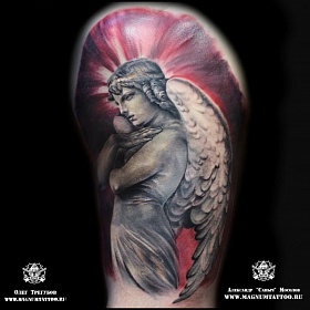 Александр Мосолов, реализм тату, realism tattoo, цветной реализм, цветная татуировка, тату портрет, реалистичная тату, тату на плече, тату скульптура, ангел, ангел тату, статуя, статуя тату