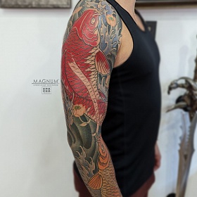 Александр Мосолов, реализм тату, япония тату, цветной реализм, японская татуировка, тату рыбы, карпы тату, тату на руке