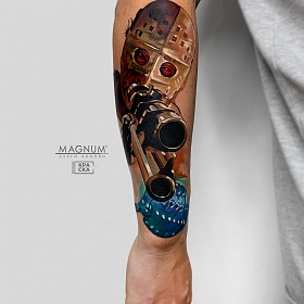 Серго Акопян, реализм тату, realism tattoo, цветной реализм, цветная татуировка, тату портрет, реалистичная тату, тату на руке, тату безумный макс, тату mad max, тату рукав