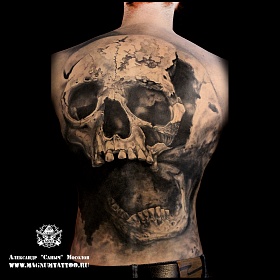 Александр Мосолов, реализм тату, realism tattoo, цветной реализм, черно белая татуировка, тату портрет, реалистичная тату, тату на спине, тату череп, череп, череп на всю спину